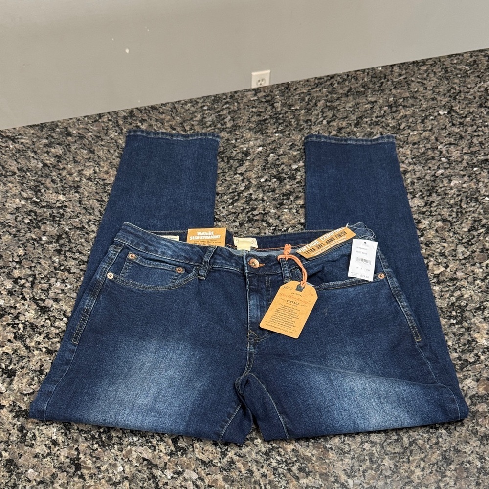 Weatherproof Vintage Slim Straight  Comfort Fit Jeans NWT 34/30